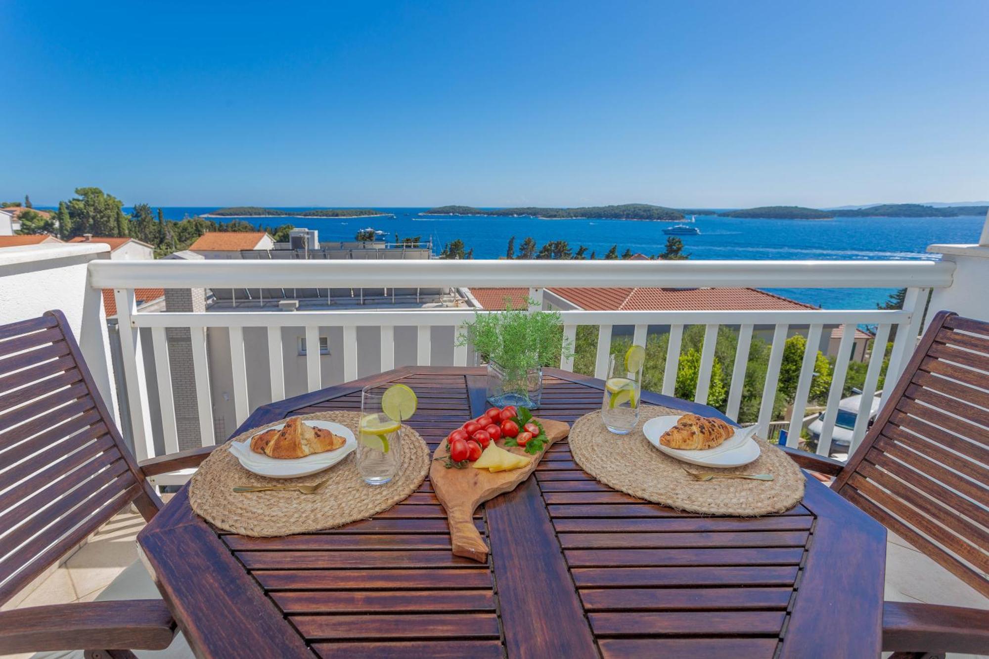 Tia Hvar Top View Apartment هفار المظهر الخارجي الصورة