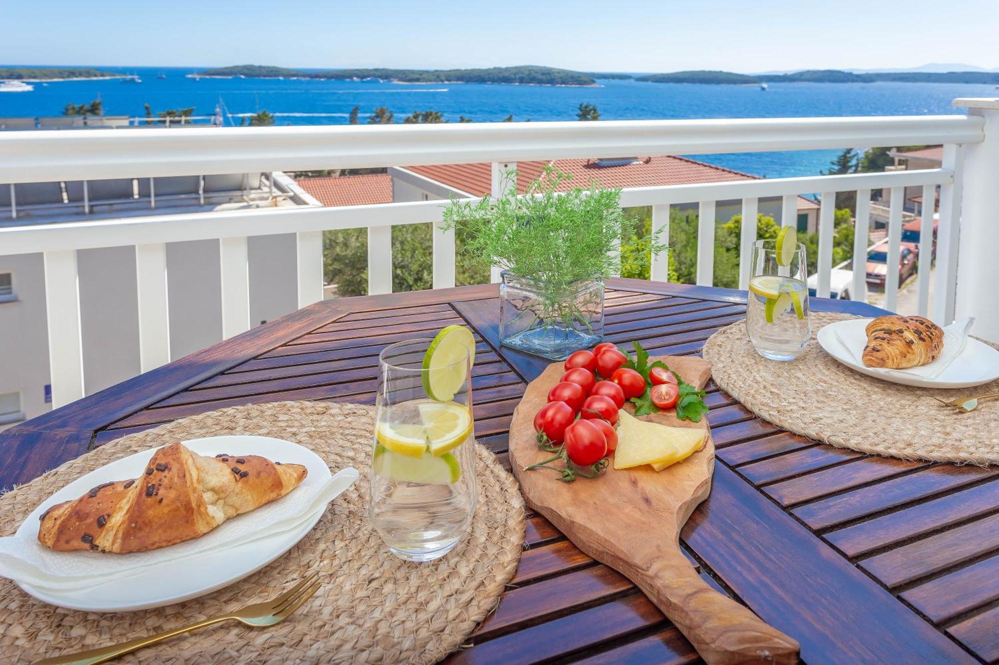 Tia Hvar Top View Apartment هفار المظهر الخارجي الصورة