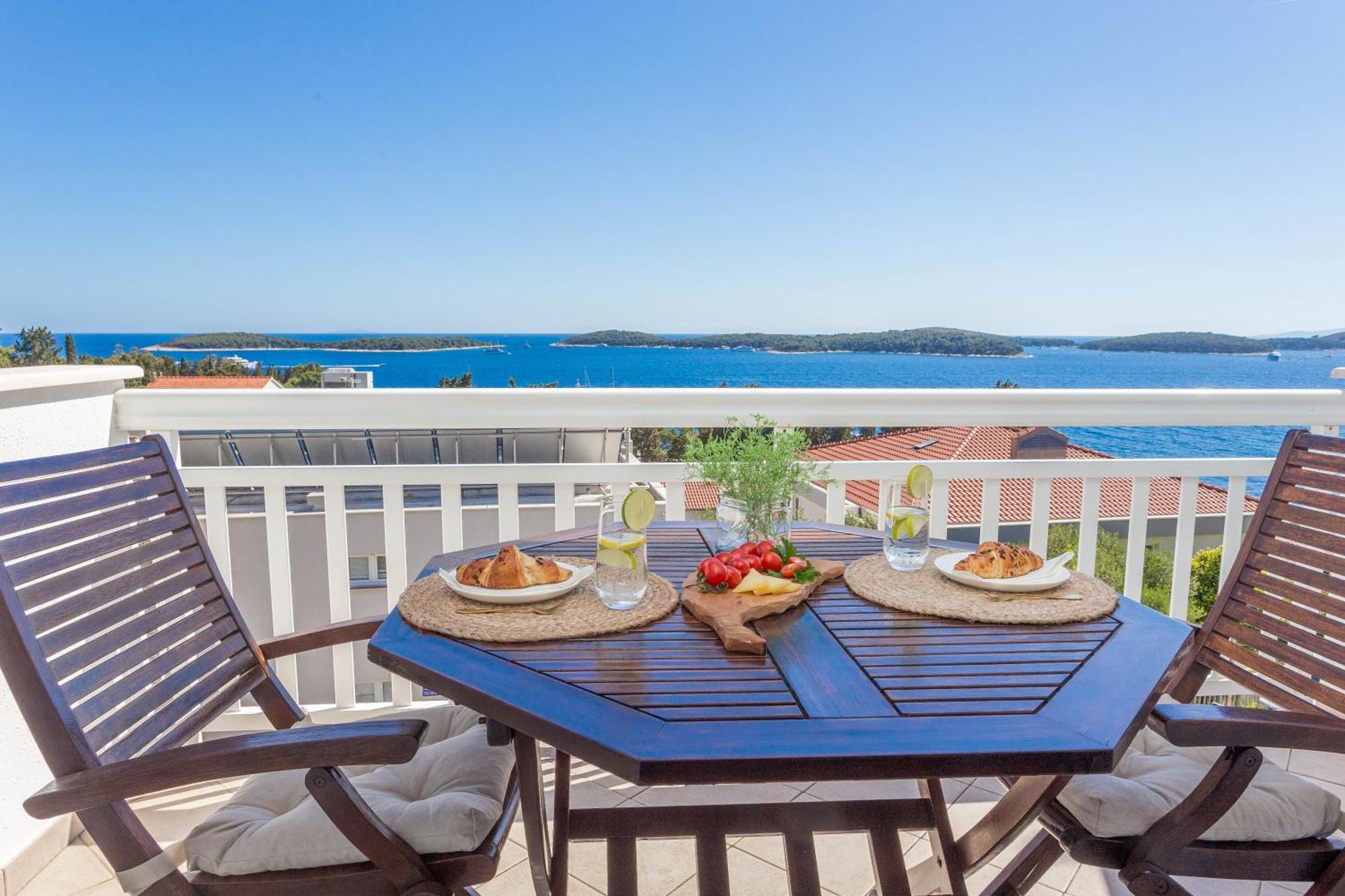 Tia Hvar Top View Apartment هفار المظهر الخارجي الصورة